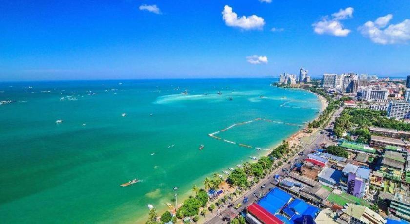 เบย์บีช รีสอร์ต จอมเทียน Hotel Pattaya ภายนอก รูปภาพ